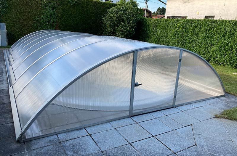 Poolüberdachung aus Doppelstegplatten Komplettansicht
